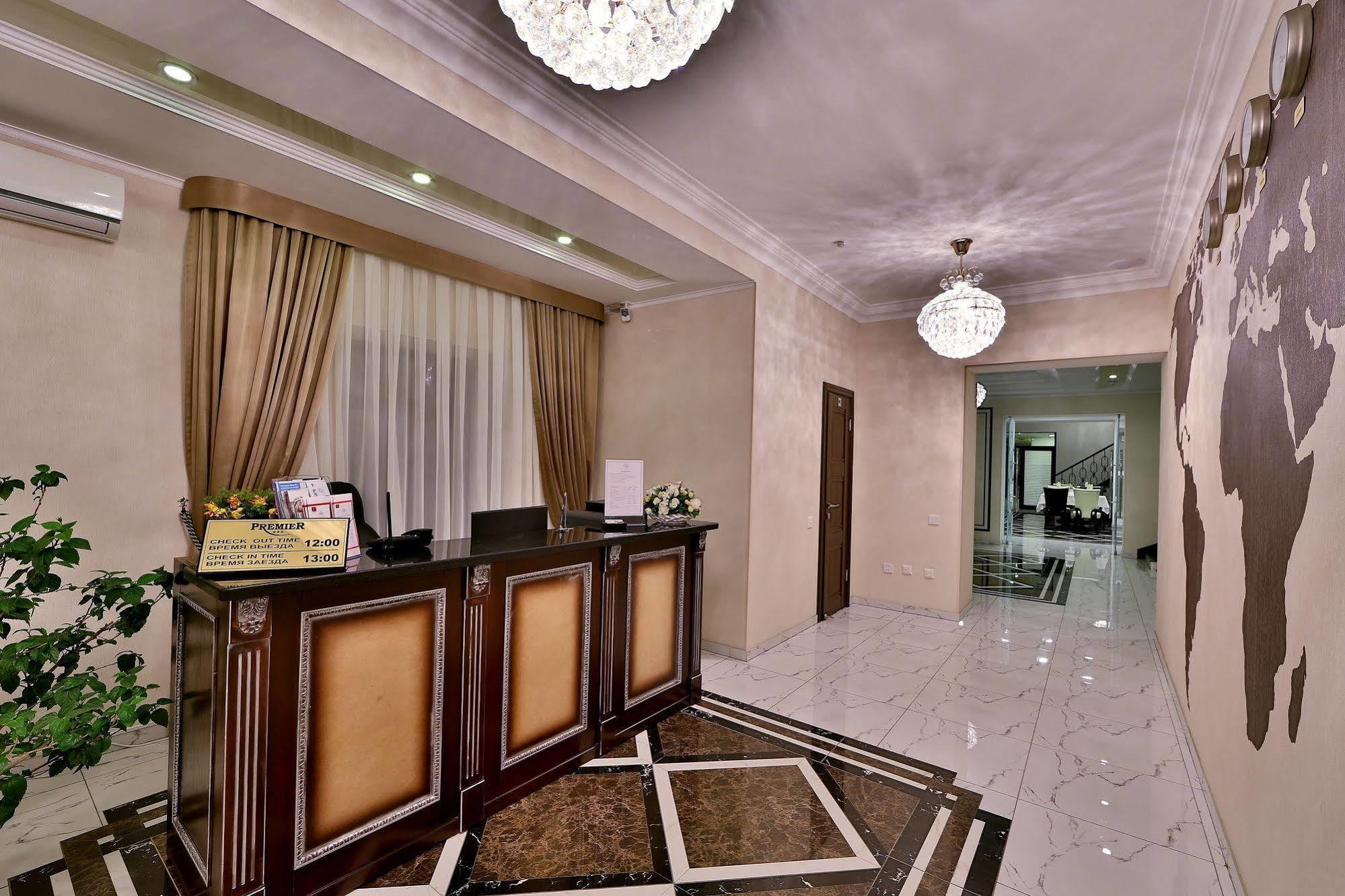 Premier Hotel Bishkek Exteriör bild